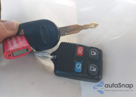 2006 Ford F-150 Fx4/Lariat/Xl/Xlt z USA, uszkodzony, nr VIN 1FTPX14576NA66854